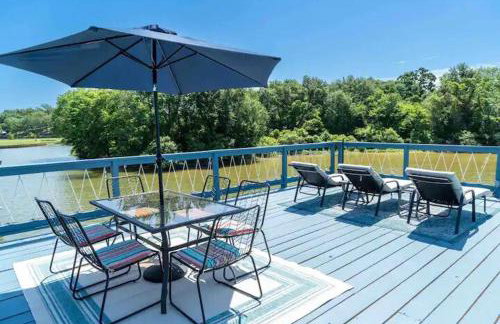 Pelican Estates Lake House at Cedar Creek Lake - Foto 2