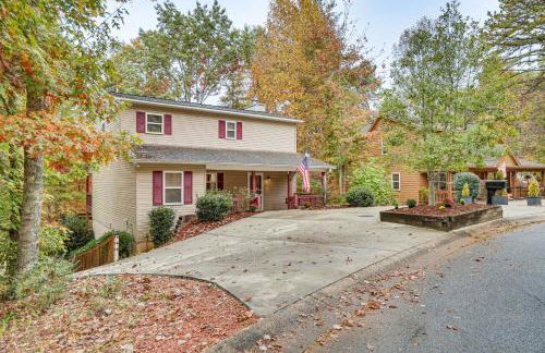 Spacious Home in Helen with Porch and Balcony! - Foto 3