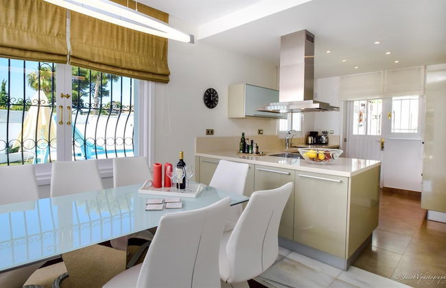 Fabulous Villa 200 M From Beach - Foto 8