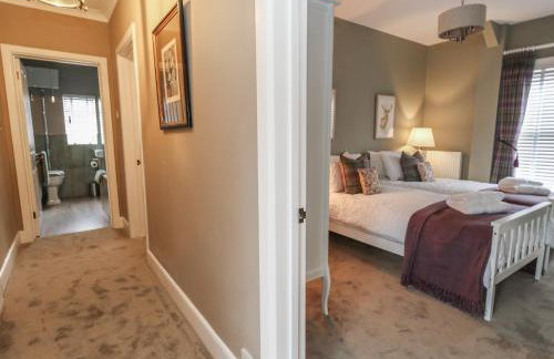 Manor Farm House - Photo 34