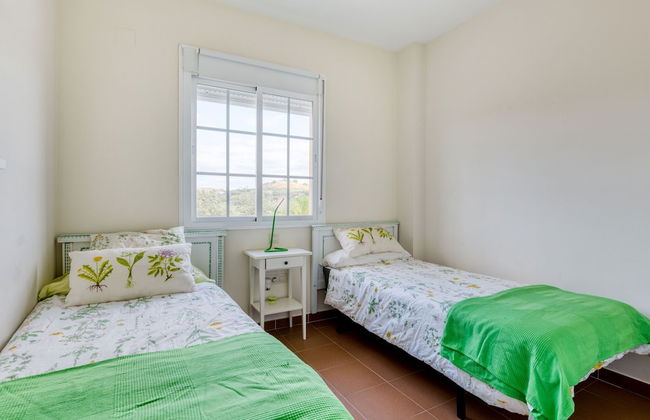 Serene Holiday Home in Huelva With Balcony - Foto 18