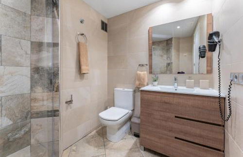 Salou-Alboran-Central-Pool-2bed-PortAventura-AA-WiFi18 - Foto 16