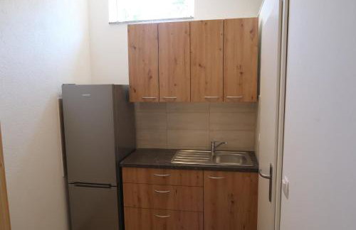 Robinson olive tree huts - Photo 36