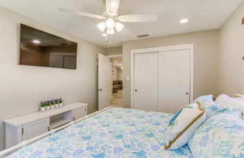 Private Hot Tub Breezy Seminole Stay! - Foto 17