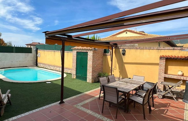 Belvilla by OYO Single Chalet en La Adrada - Foto 32