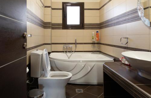 The Sunset Haven Kastoria - Modern Lake Elegance - Foto 14