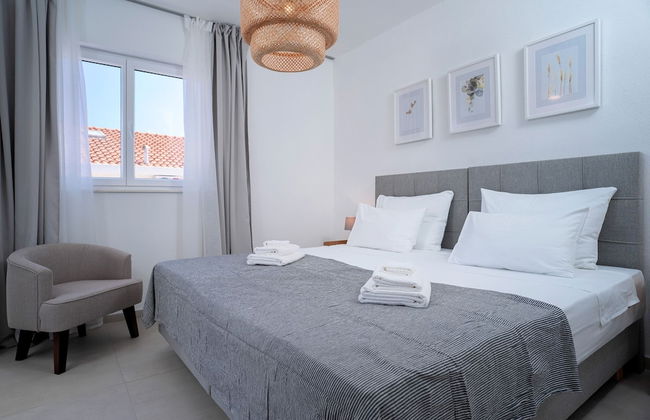 Exclusive Seafront Suites with hot tub - Foto 11