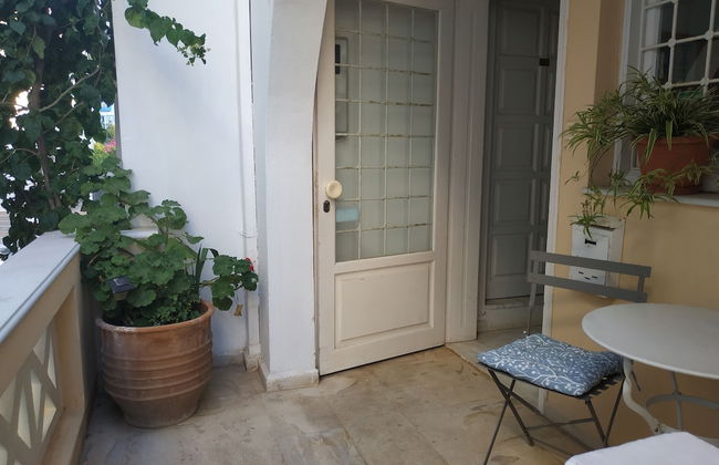 Super Economy Studio Located On the Ground Floor No Balcony - Photo 19