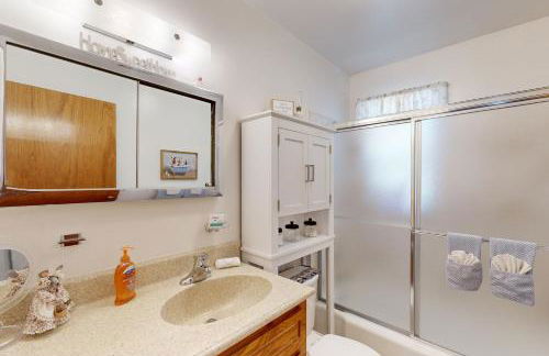 Farmington Family Home with Private Patio - Foto 21