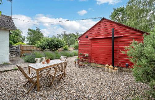 The Red Shed Entire home for 2 Private garden and parking 2 miles from Bury St Edmunds - Foto 18