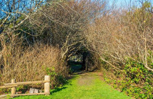 Top Floor Condo right on the Beach - Foto 48