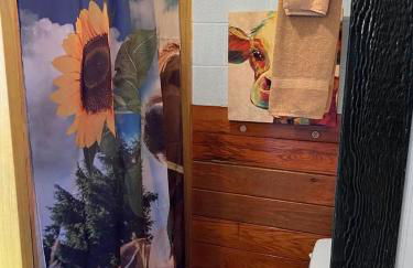 Charming Loft B&B with Private Bath & Country Breakfast near Old Hickory Lake – Gallatin, Tennessee - Foto 10