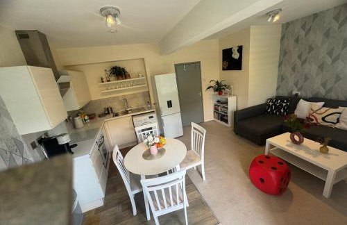 Happy One Bedroom apartment - Photo 10