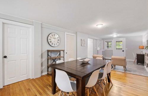 Comfy Large Bungalow - 4 Bed 1BA On Private Pond - Foto 40