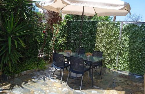 The Sunny House - Photo 43