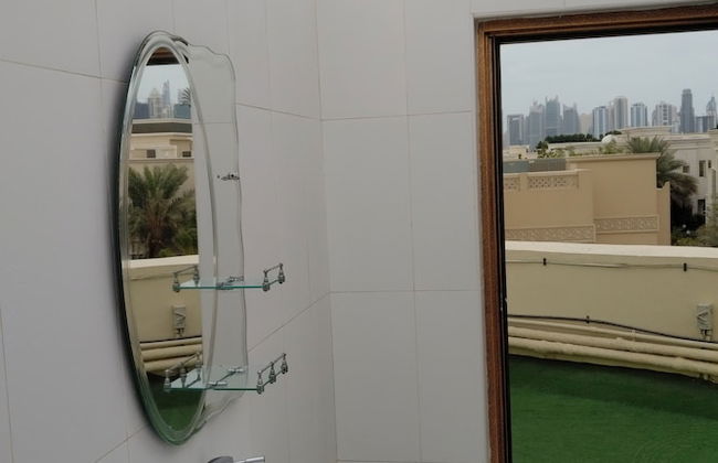 Emirates Hills Lake View Villa - Foto 31