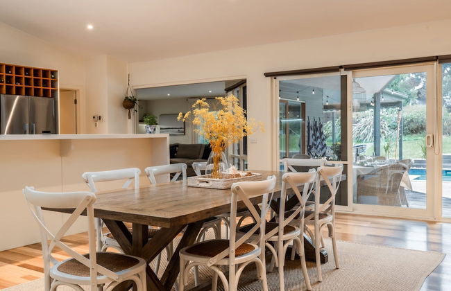 Hamptons Inspired Luxury - Photo 25