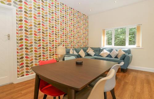 The Fountain Lodge - Photo 7