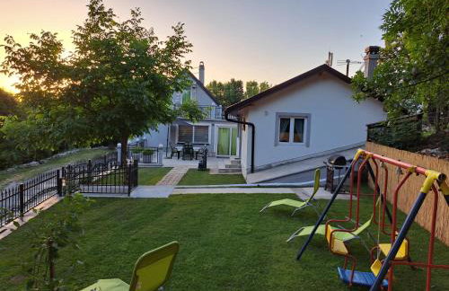 Kuća za odmor "Arija" - Foto 1