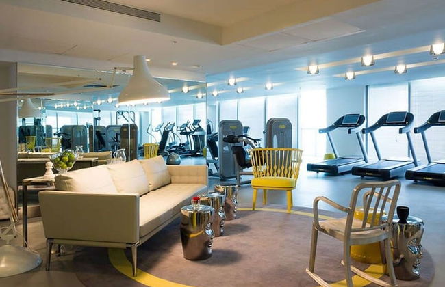 w Amazing 1BR With Balcony in YOO - Foto 43