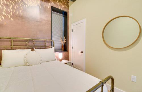 Walk to Strand Historic District Stylish Dtwn Gem - Foto 13