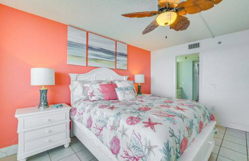 Pool and Beach Access Waterfront Hudson Condo! - Foto 14