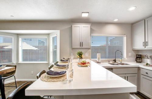 Game Night Meets Wine Country Elegance - Foto 25