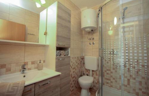 Robinson Bella - Foto 36