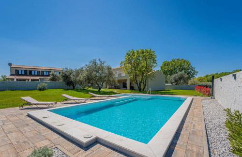 Villa Nonna Novigrad by Istriaselect Villas - Photo 46