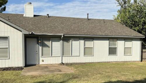 The Perfect Blend of Comfort and Style - Foto 2