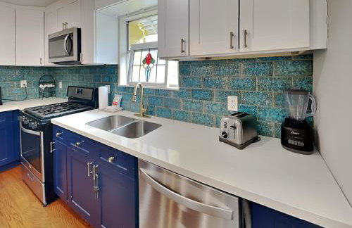 Yellow Belle on Avenue L - Foto 7