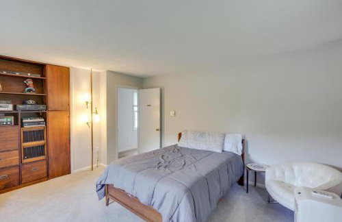 Water-View Home in the Berkshires - Foto 19