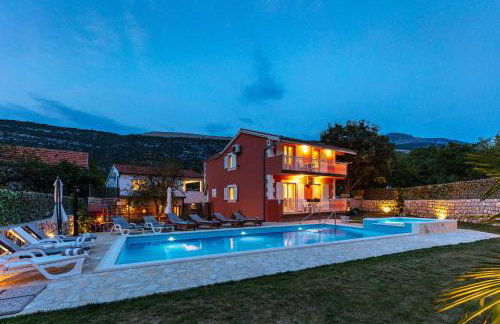 Villa POQUITO, heated pool - Zagvozd, Makarska region - Foto 1