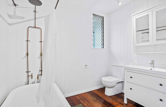 Palm Beach Cottage Walk to Beach - Photo 10