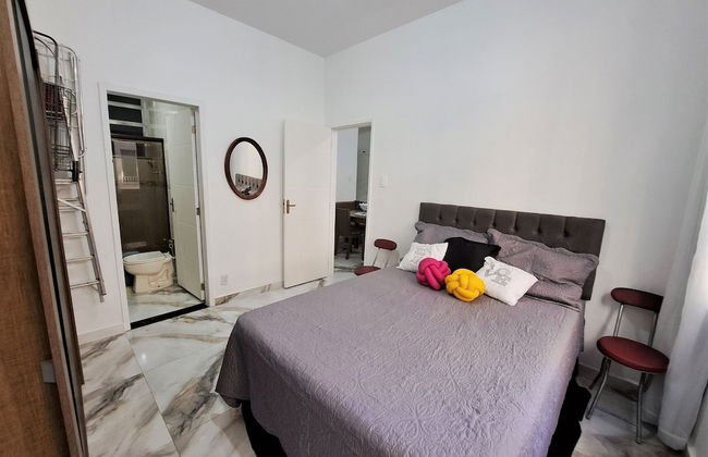 Lindo Apto entre Botafogo e Copacabana - Foto 6