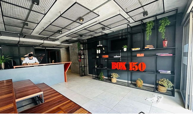 Box 150 - LikeHome Hospedagens - Foto 4