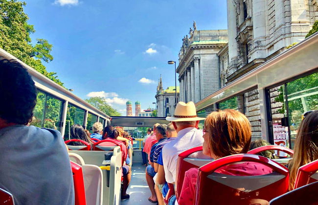 Munich City Sightseeing Hop On Hop Off Bus Tour - Foto 5