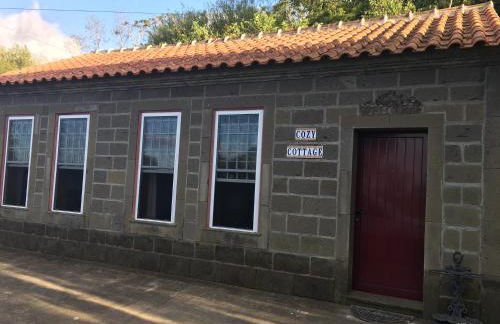 Cozy Cottage - Photo 17