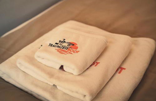 TraumZeitBoot Heidi - exklusiver Festlieger in perfekter Lage am Scharmützelsee Bad Saarow - Foto 20