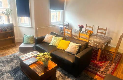 Spacious 2 BDR plus Large Living Dining Room with Workspace Executive Apartments at Prime Locations in Kensington and Chelsea - Foto 14