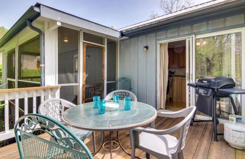 Pet-Friendly Black Mountain Vacation Home with Deck - Foto 25