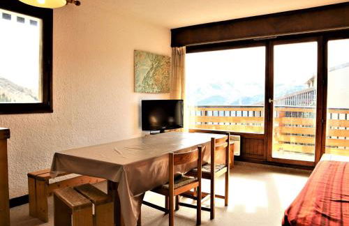 Auris en Oisans - Appartement 3 pièces cabine - 6 couchages au pied des pistes - FR-1-297-77 - Foto 1