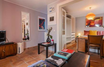 Artsy Sintra I by LovelyStay - Photo 17