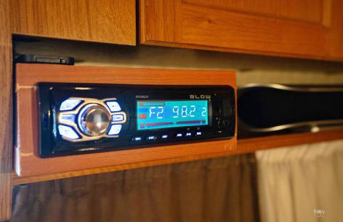 Lemon Garden Camper - Photo 16