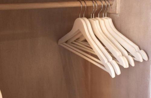 4 Bed Apartment- With Cosy Pub - Food/Drink 10%off - Photo 21