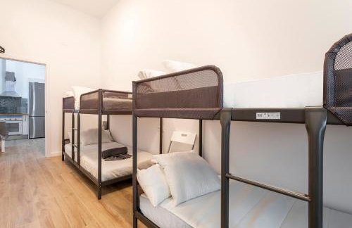 10 pax, AC, Wifi gratis, Ciudad Artes y Ciencias - Foto 12
