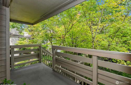 Tranquil Apt 2 King Suites Pet Friendly near DT Bellevue - Foto 6