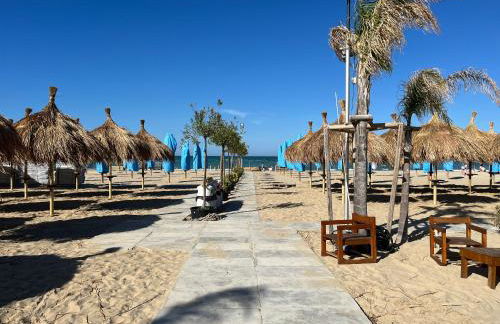 PROMO INIZIO ANNO, Eleganza in Centro Città, Mare e Parcheggio a Due Passi - Foto 2