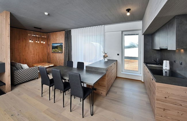 Tri sestry - Foto 23