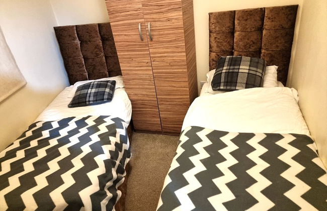 Central 2-bedroom Apartment, Chelmsford, Parking - Foto 4